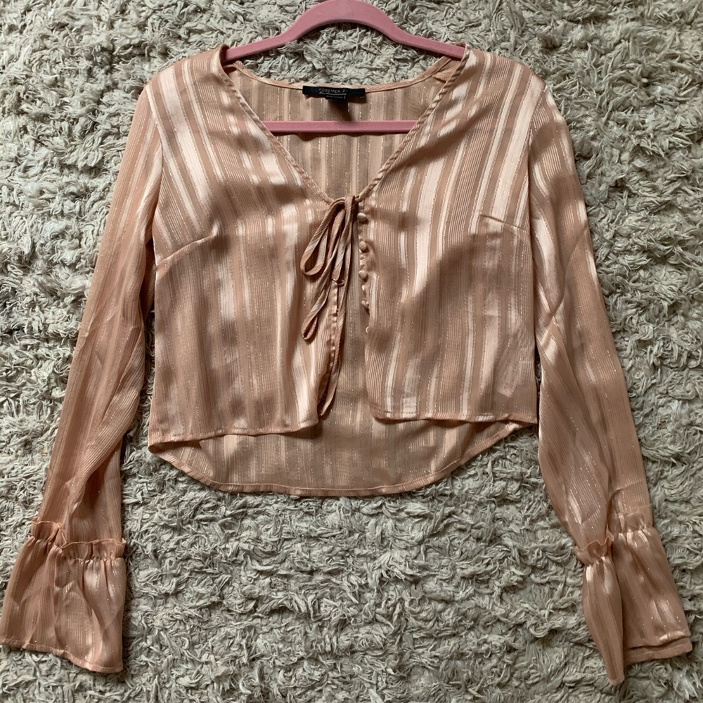 Forever21 champagne cropped top